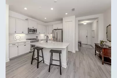 18002 Franklin Park Court, Venice, FL 34293 - Photo 10