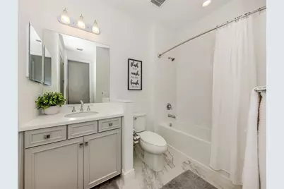 18002 Franklin Park Court, Venice, FL 34293 - Photo 16