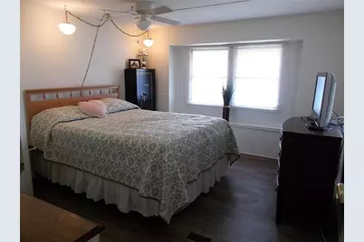 426 Boxwood Drive, Venice, FL 34285 - Photo 10