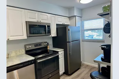 950 Tarpon Center Drive #301, Venice, FL 34285 - Photo 2