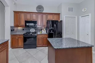 102 Treviso Ct, North Venice, FL 34275 - Photo 12