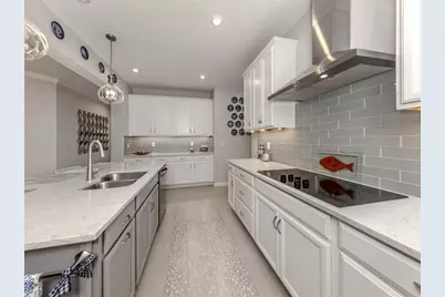 11932 Bohemian Place, Venice, FL 34293 - Photo 6