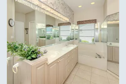 1684 Valley Drive, Venice, FL 34292 - Photo 16