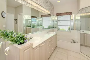 1684 Valley Dr, Venice, FL 34292 - Photo 16