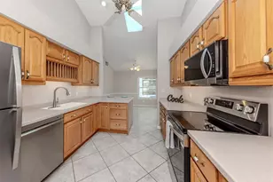 1041 Truman St, Nokomis, FL 34275 - Photo 10