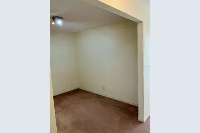 216 Coquina Bay Dr Drive, Saint Petersburg, FL 33705 - Photo 22