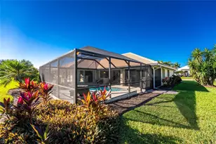 537 Lake of the Woods Dr, Venice, FL 34293 - Photo 26