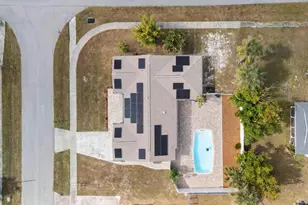 8190 Porto Chico Ave, North Port, FL 34287 - Photo 2