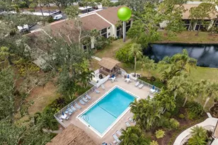 748 White Pine Tree Rd, Venice, FL 34285 - Photo 38