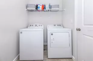 20285 Symphony Pl, Venice, FL 34293 - Photo 14