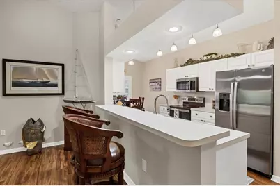 7266 Eleanor Circle #202, Sarasota, FL 34243 - Photo 6