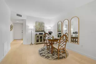 995 La Guna Dr, Venice, FL 34285 - Photo 10