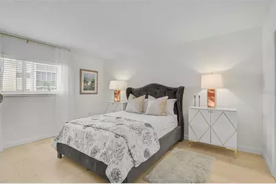995 Laguna Drive #103, Venice, FL 34285 - Photo 18
