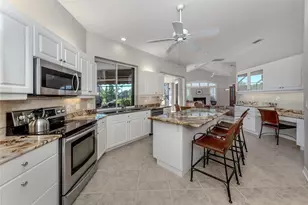 406 Trenwick Ln, Venice, FL 34293 - Photo 10