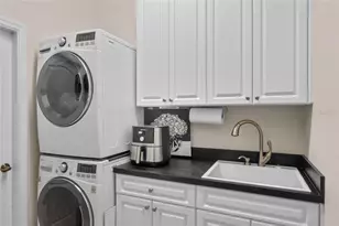 1613 Lancashire Dr, Venice, FL 34293 - Photo 52