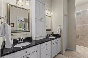 1613 Lancashire Dr, Venice, FL 34293 - Photo 42