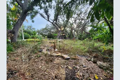 286 Shamrock Drive, Venice, FL 34293 - Photo 18