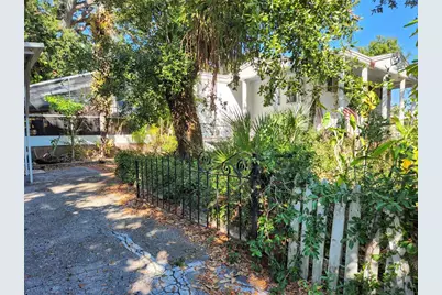 286 Shamrock Drive, Venice, FL 34293 - Photo 16