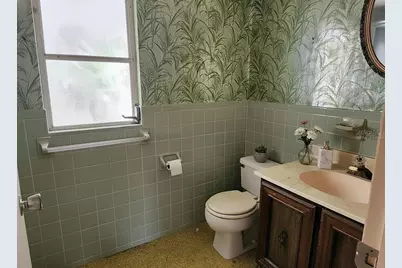 286 Shamrock Drive, Venice, FL 34293 - Photo 52