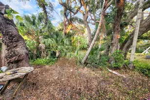 286 Shamrock Dr, Venice, FL 34293 - Photo 22