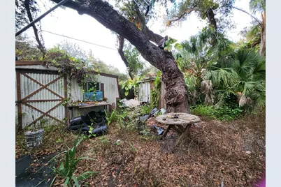 286 Shamrock Drive, Venice, FL 34293 - Photo 26