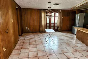 286 Shamrock Dr, Venice, FL 34293 - Photo 6