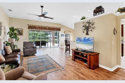 146 Braemar Avenue, Venice, FL 34293 - Photo 2