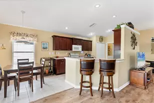 146 Braemar Ave, Venice, FL 34293 - Photo 6