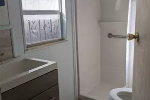 1475 Flamingo Dr, Englewood, FL 34224 - Photo 8