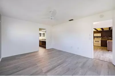 3568 Roslyn Road, Venice, FL 34293 - Photo 12