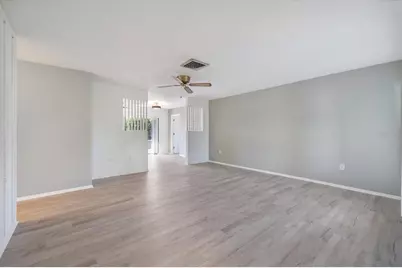 3568 Roslyn Road, Venice, FL 34293 - Photo 8