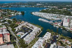 230 Santa Maria St, Venice, FL 34285 - Photo 6