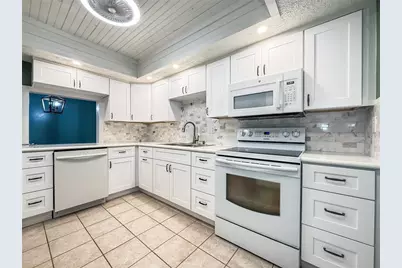 1304 Miramar Street #202, Cape Coral, FL 33904 - Photo 14