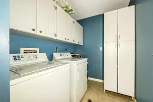 1304 Miramar St, Cape Coral, FL 33904 - Photo 24