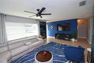 3233 Teal Ave, Sarasota, FL 34232 - Photo 14