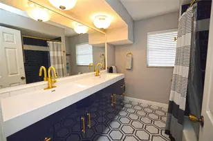 3233 Teal Ave, Sarasota, FL 34232 - Photo 20