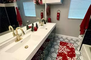 3233 Teal Ave, Sarasota, FL 34232 - Photo 14