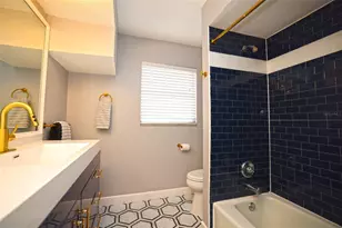 3233 Teal Ave, Sarasota, FL 34232 - Photo 22