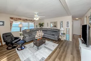 528 Tampico Dr, North Port, FL 34287 - Photo 10