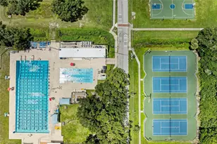 2132 Hyde Park Cir, Sarasota, FL 34239 - Photo 60