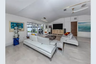 396 Bayshore Drive, Venice, FL 34285 - Photo 14