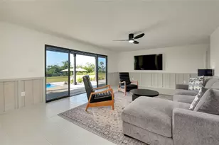 1089 Bayshore Dr, Englewood, FL 34223 - Photo 30