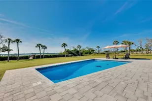 1089 Bayshore Dr, Englewood, FL 34223 - Photo 34