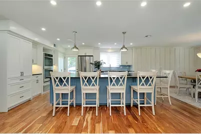 1089 Bayshore Drive, Englewood, FL 34223 - Photo 10