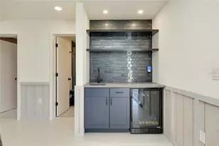 1089 Bayshore Dr, Englewood, FL 34223 - Photo 28