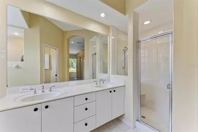 5098 Hanging Moss Lane, Sarasota, FL 34238 - Photo 38