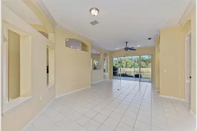 5098 Hanging Moss Lane, Sarasota, FL 34238 - Photo 12