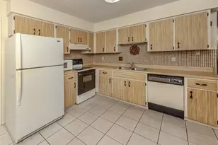 1028 Lillian St, Venice, FL 34285 - Photo 8