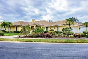 823 Carnoustie Dr, Venice, FL 34293 - Photo 38