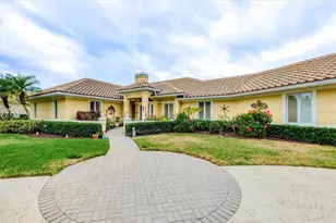 823 Carnoustie Dr, Venice, FL 34293 - Photo 40